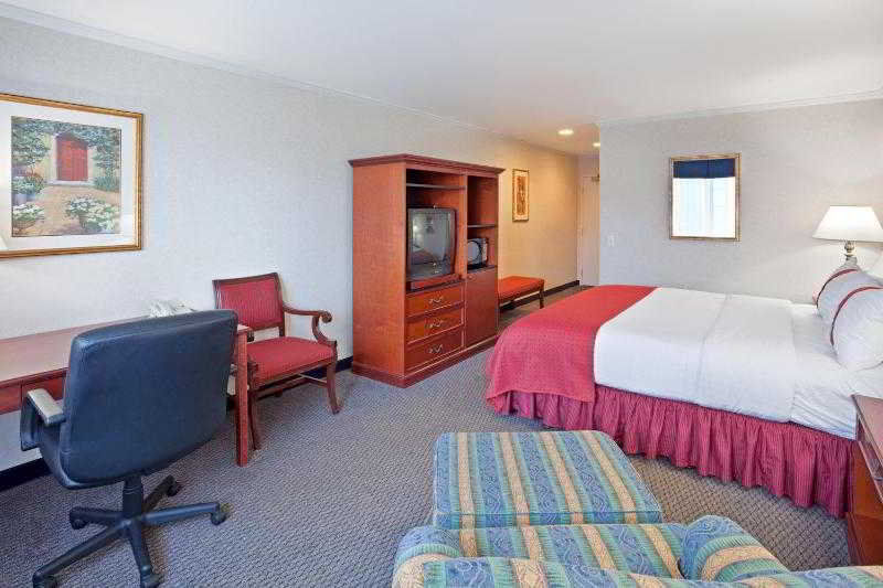 Holiday Inn Spokane Airport, An Ihg Hotel Экстерьер фото